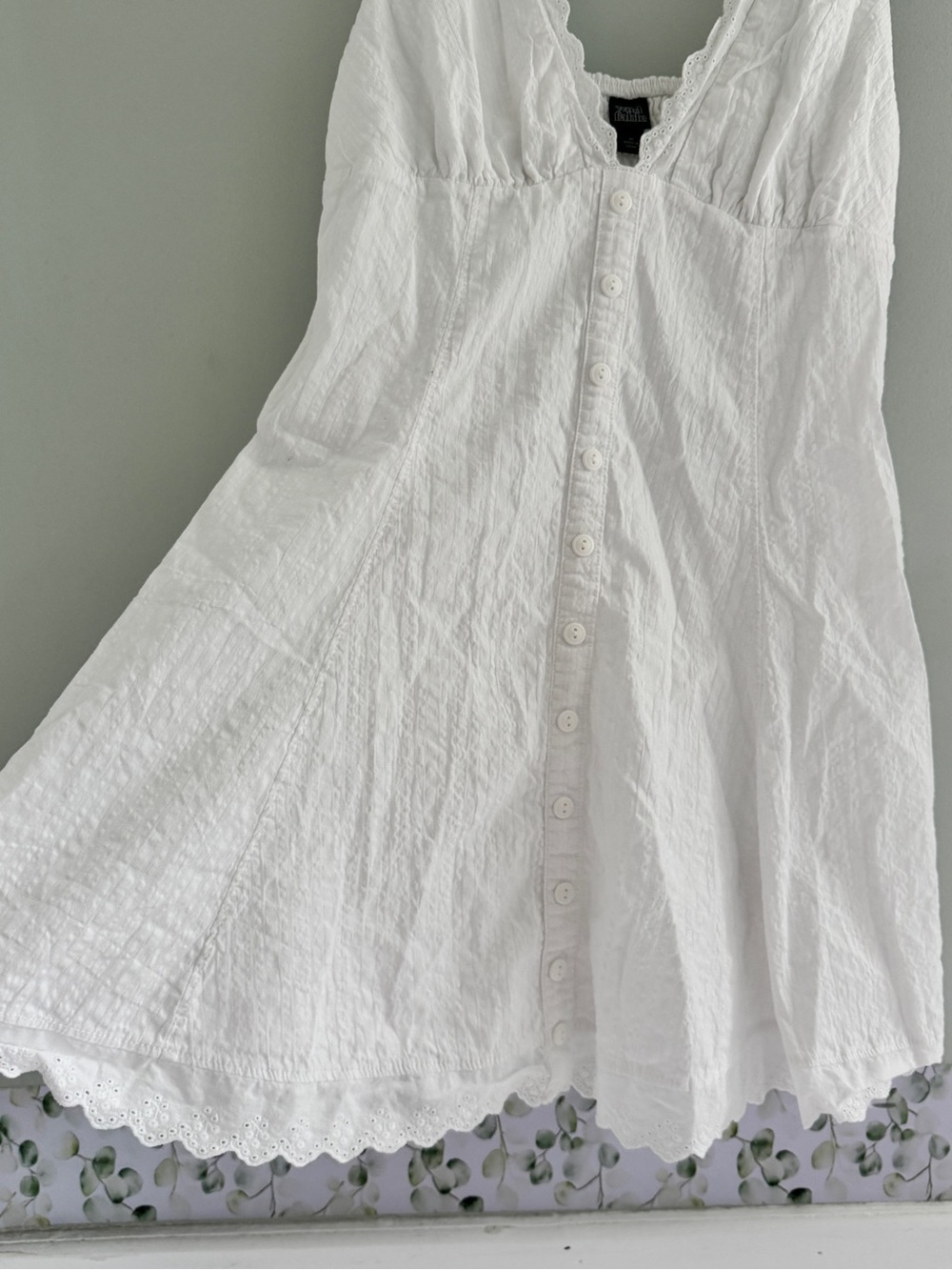 wild fable White Eyelet Button V-Neck Mini Dress - Picture 5 of 8